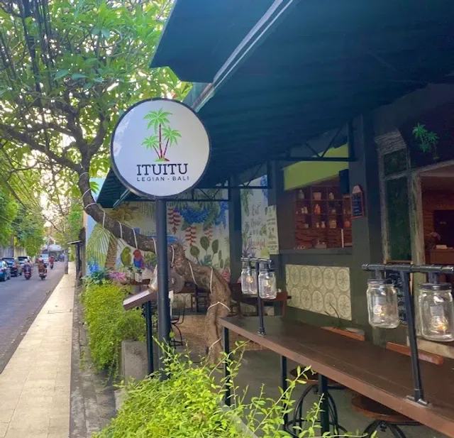 ITUITU Legian Bali