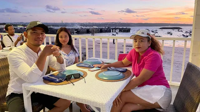 Jaansan Beach House | Restaurant, Bar & Lounge at Kelan Beach