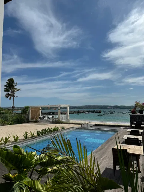 Jaansan Beach House | Restaurant, Bar & Lounge at Kelan Beach