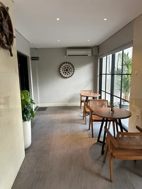 KAPENI Coffee & Eatery