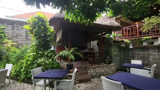 Kopi Pot Restaurant