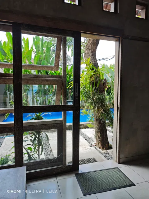 Lokal Café Bali