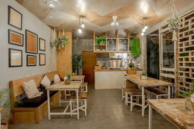Lokal Café Bali