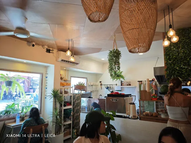 Lokal Café Bali