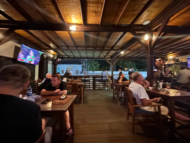 Lucky Day Sports Bar Bali