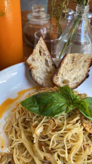 Machinery Coffee & Eatery at Legian - Seminyak