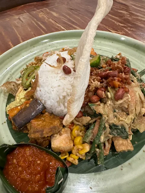Made's Warung Domestic