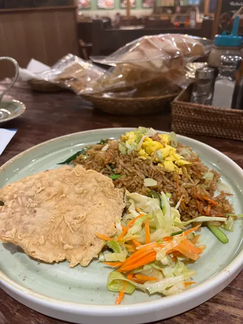 Made's Warung Domestic