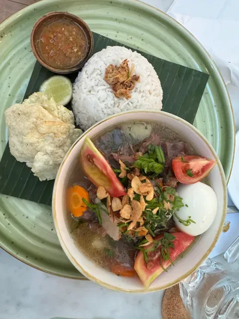 Made's Warung International Terminal