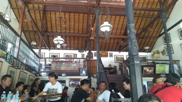 Made's Warung Kuta