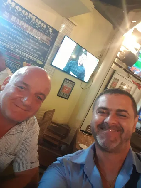 Moo Moo's Steakhouse Bar & Grill