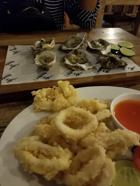 Moo Moo's Steakhouse Bar & Grill