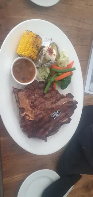 Moo Moo's Steakhouse Bar & Grill