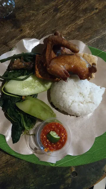 Nasi Tempong Indra