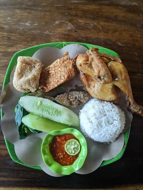 Nasi Tempong Indra