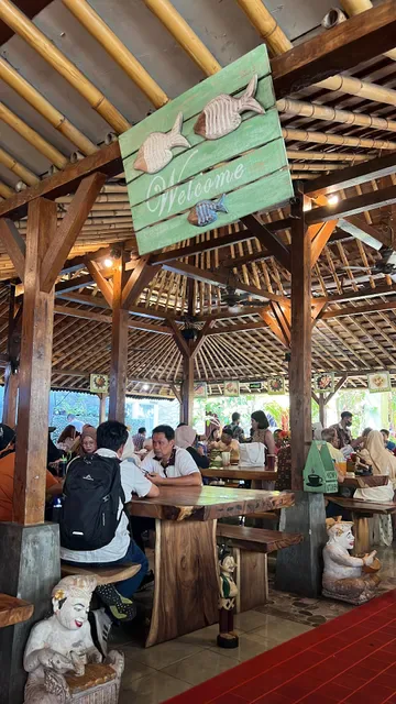 Nasi Tempong Indra Kuta