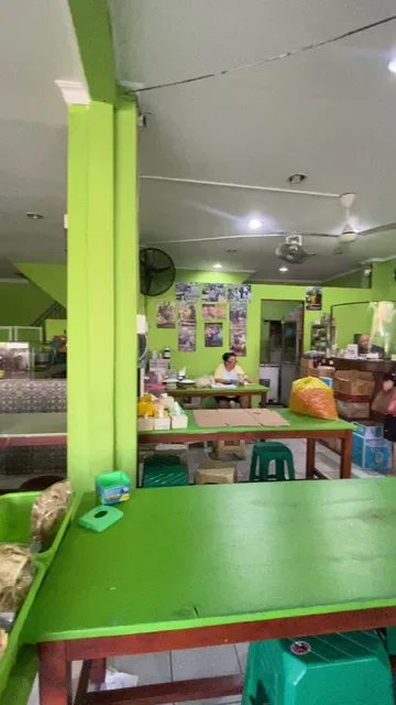 Nasi Tempong Indra Kuta