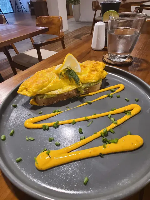 Norm Sushi Bar & Kitchen