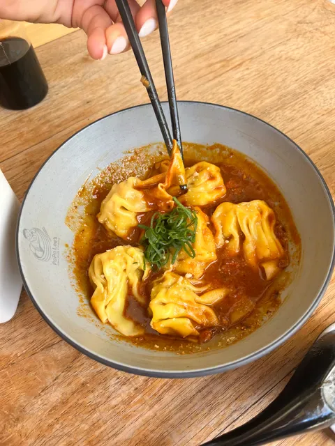 Papa Lee's Taiwan noodle & dumplings 台灣人的店