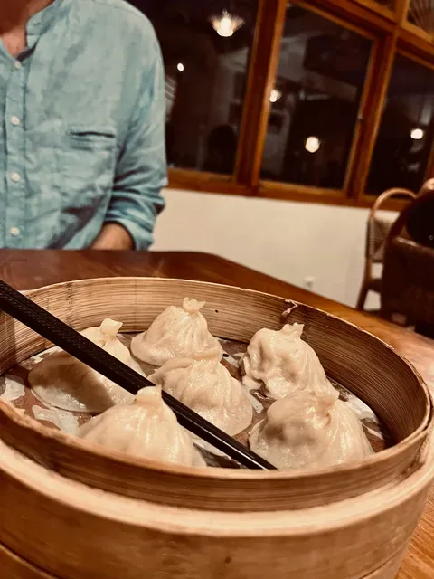 Papa Lee's Taiwan noodle & dumplings 台灣人的店