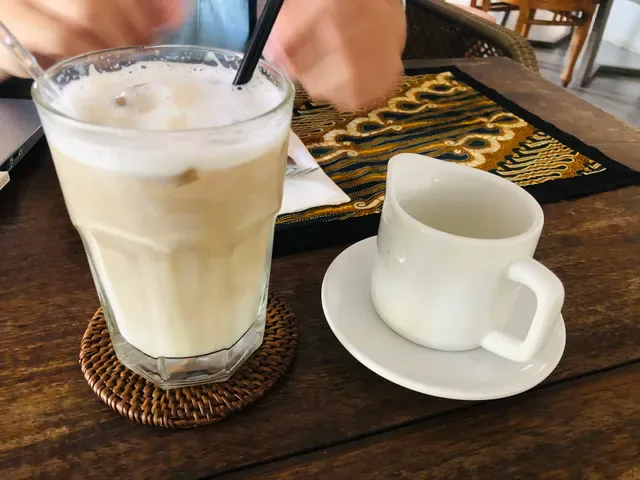 Papa's Beach Cafe