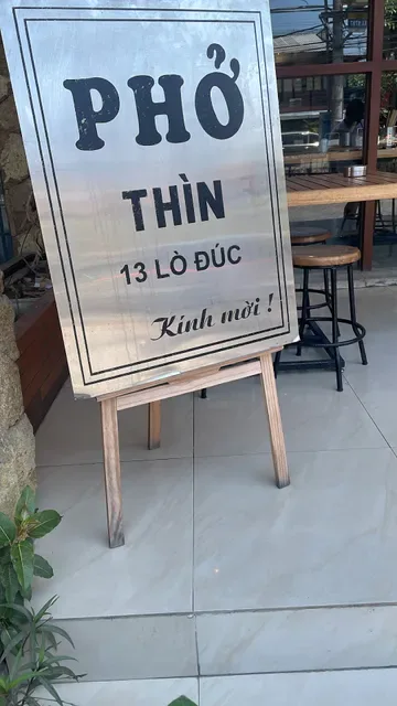 Pho Thin Dewi Sri
