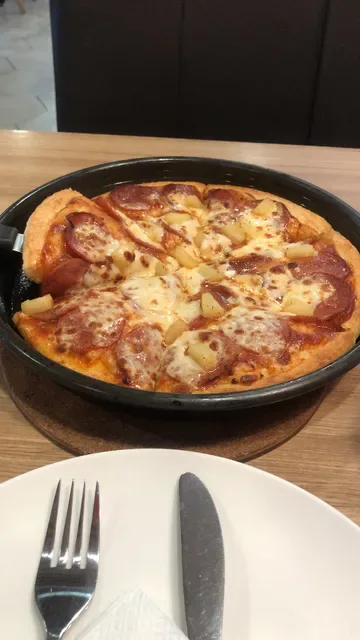 Pizza Hut Airport