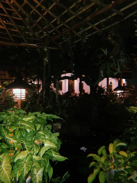 Poppies Restaurant