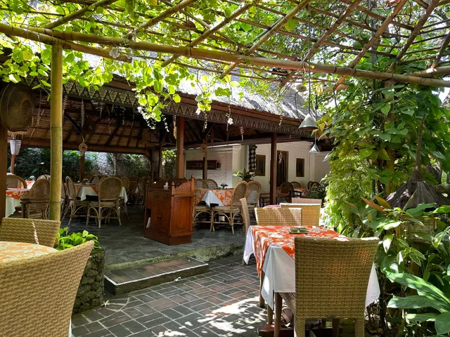 Poppies Restaurant