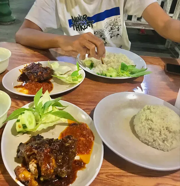 Pujasera Wisata Kuliner