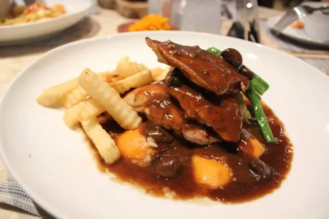 Rama Garden Restaurant & Sport Bar
