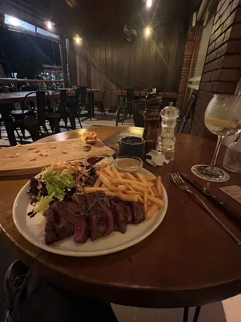 REV Italian Pizza Pasta Bistro Seminyak