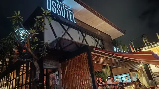 ROMEOS BAR & GRILLERY