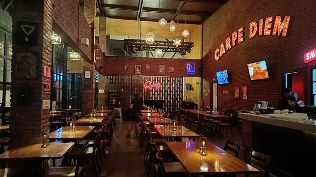 ROMEOS BAR & GRILLERY