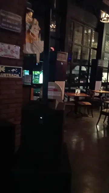 ROMEOS BAR & GRILLERY