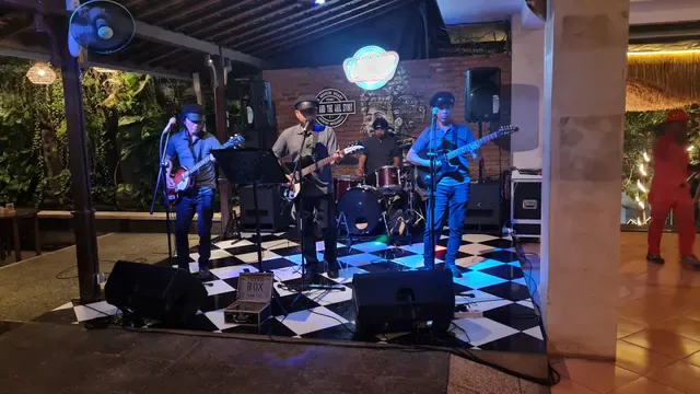 Rosemary Restaurant & Bar