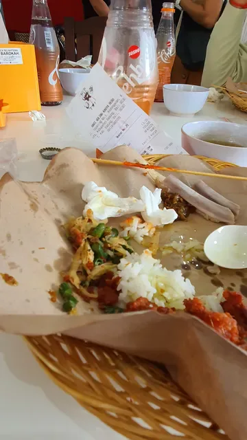 Rumah Makan Babi Guling Karya Rebo