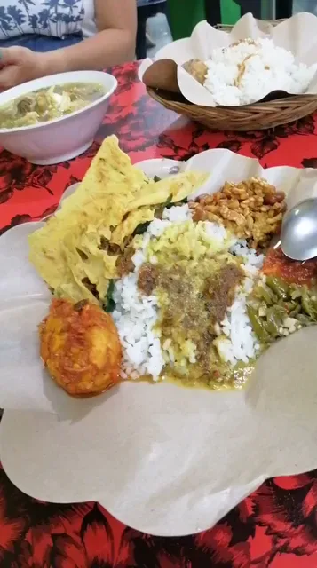Rumah makan Halal Podomoro, Khas Jawa Timur