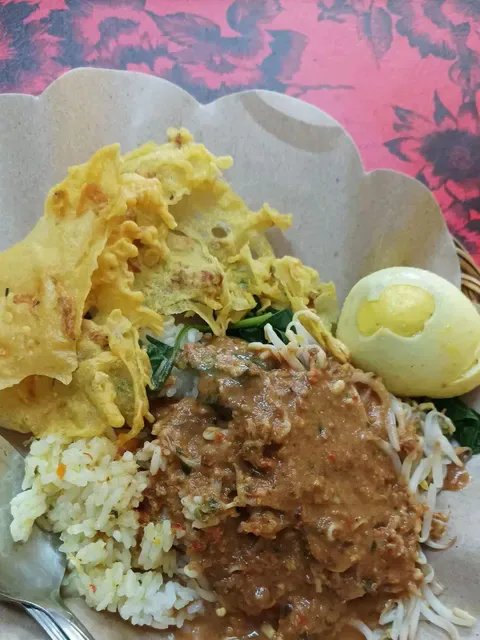 Rumah makan Halal Podomoro, Khas Jawa Timur