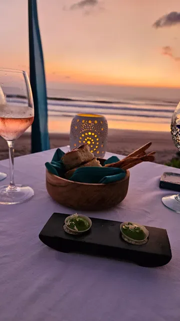 Sanje restaurant and lounge