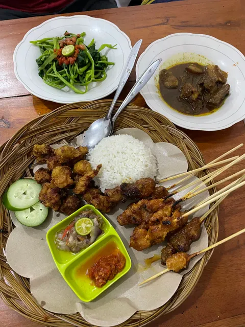 Sate Babi Majapahit