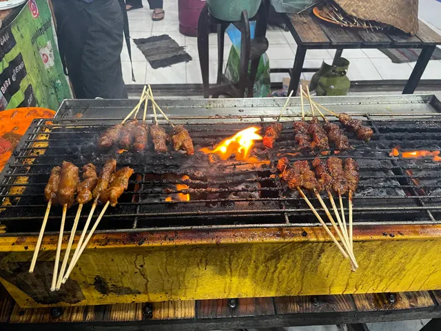 Sate Babi Majapahit