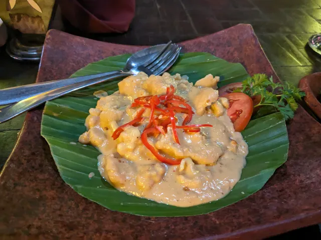 Sawasdeekha Thai Restaurant & Bar