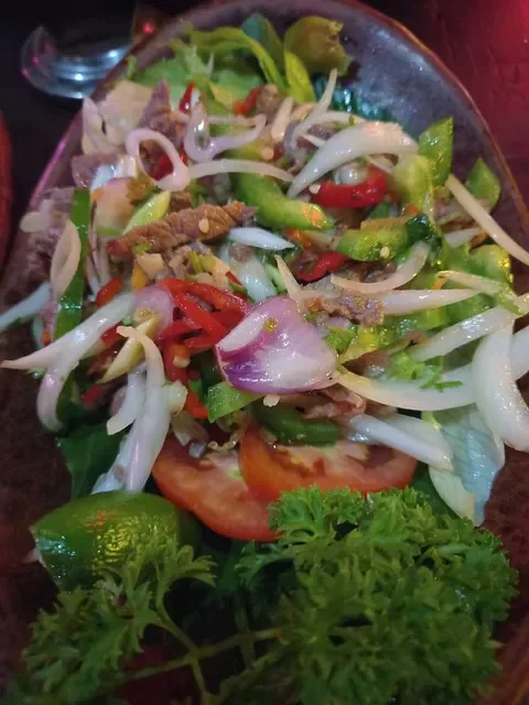 Sawasdeekha Thai Restaurant & Bar