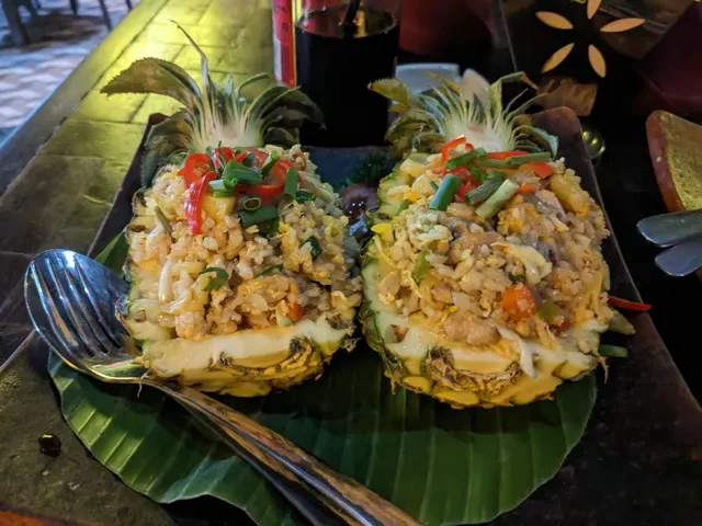 Sawasdeekha Thai Restaurant & Bar