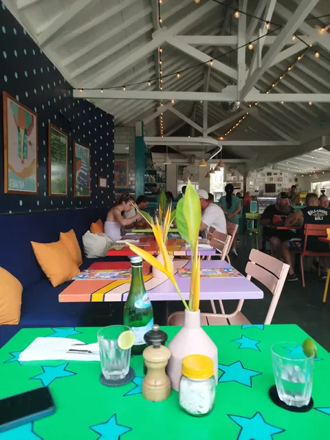 Sea Circus Restaurant & Bar