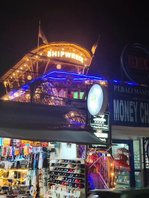 Footy Mates / ex Shipwreck