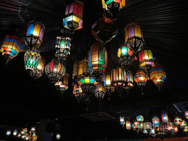 Shisha Cafe Sunset Road مطعم عربي/ شيشة(مطعم و مقهى شيشة)