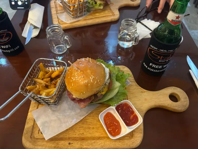 Stakz Bar & Grill