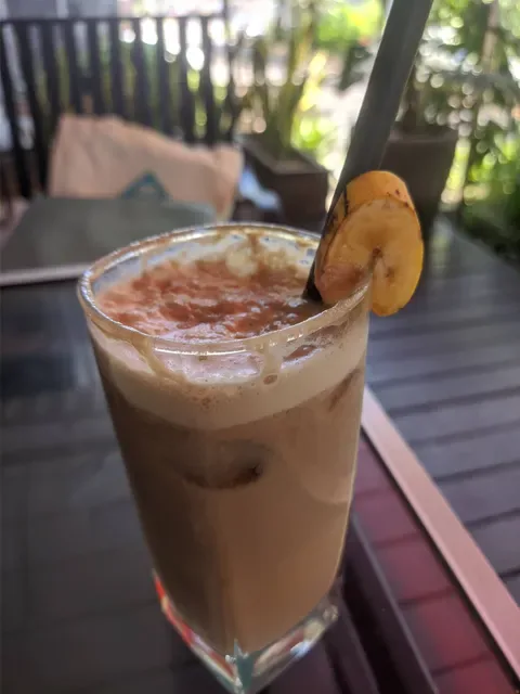 Sunny16 Cafe - Fontana Hotel
